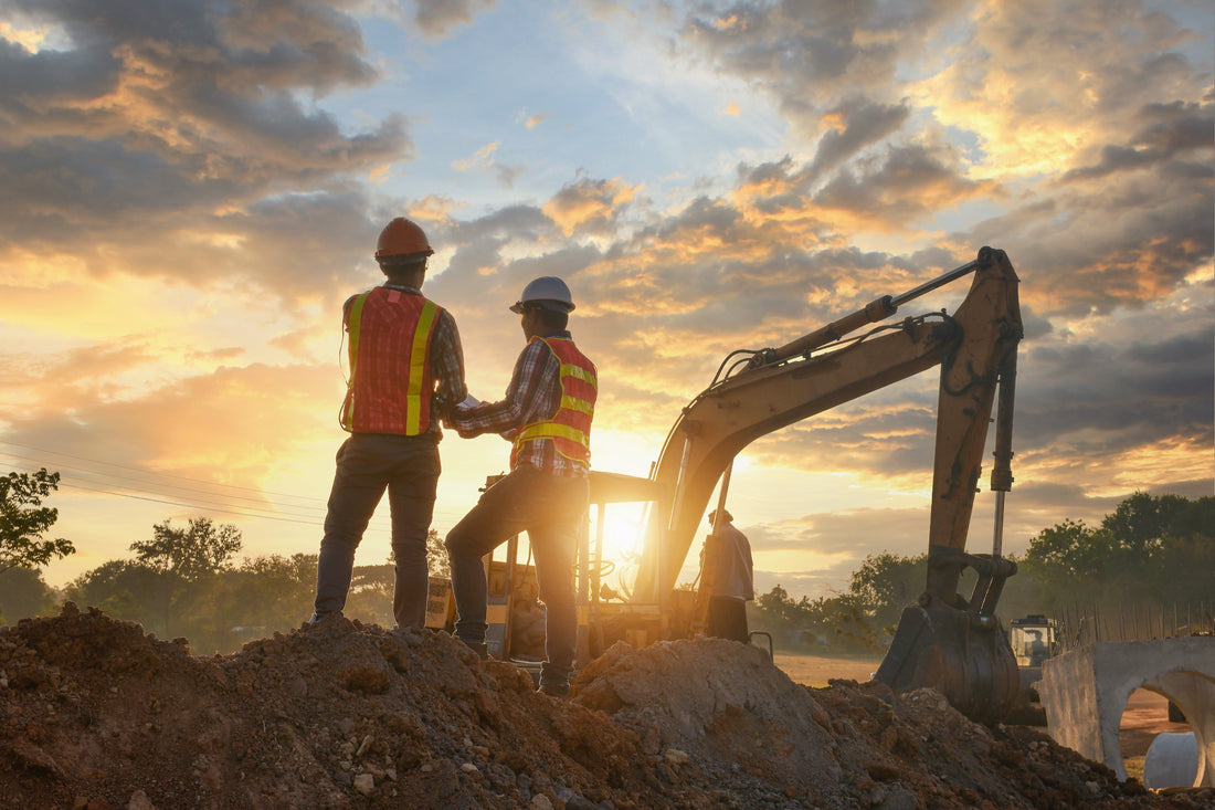 general contractors in Georgia working on a construction site