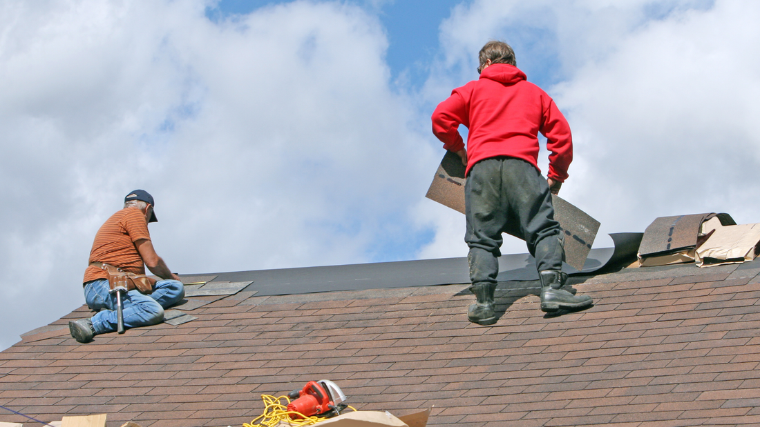 How to Become a Roofing Contractor in North Carolina
