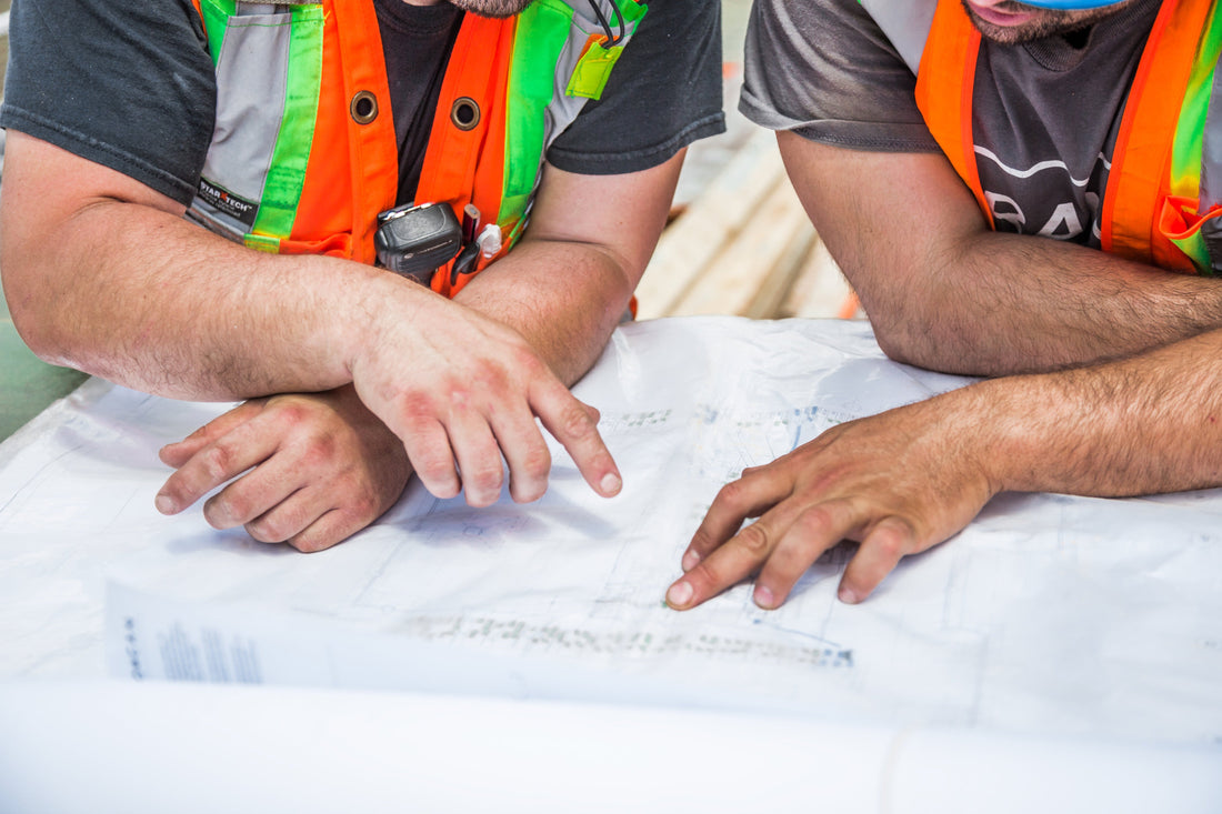 How Much Should a Contractor Pay a Subcontractor?